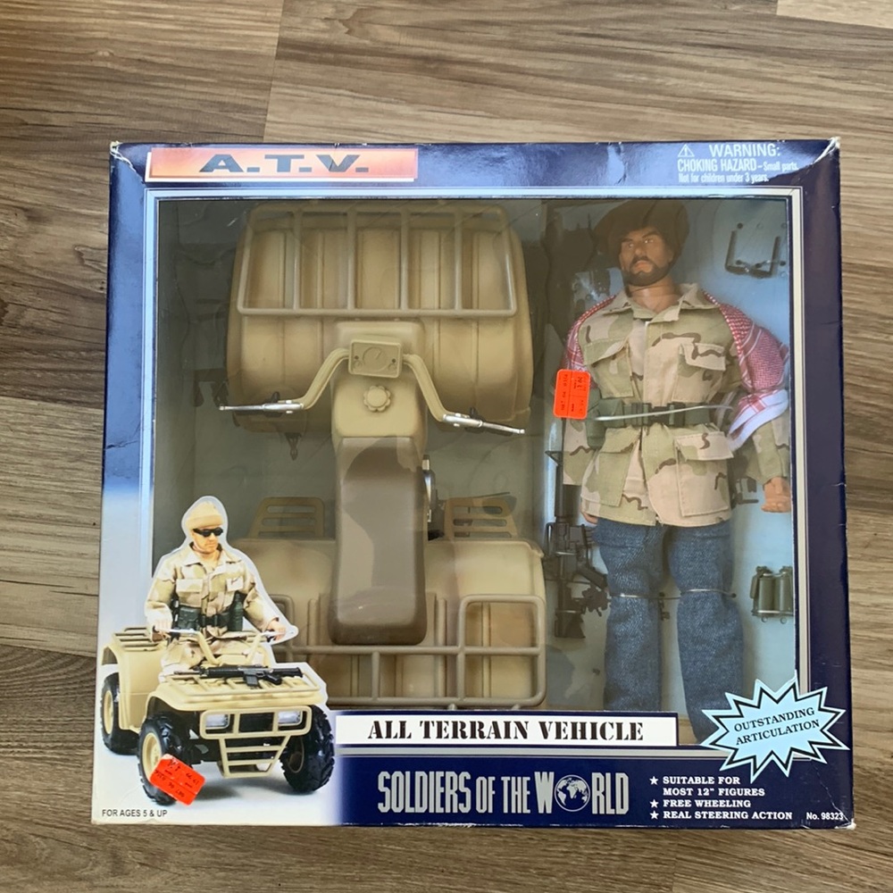 ATV Vehicle & Soldier of The World Army Man Fighter Doll SOTW 2003 new vintage